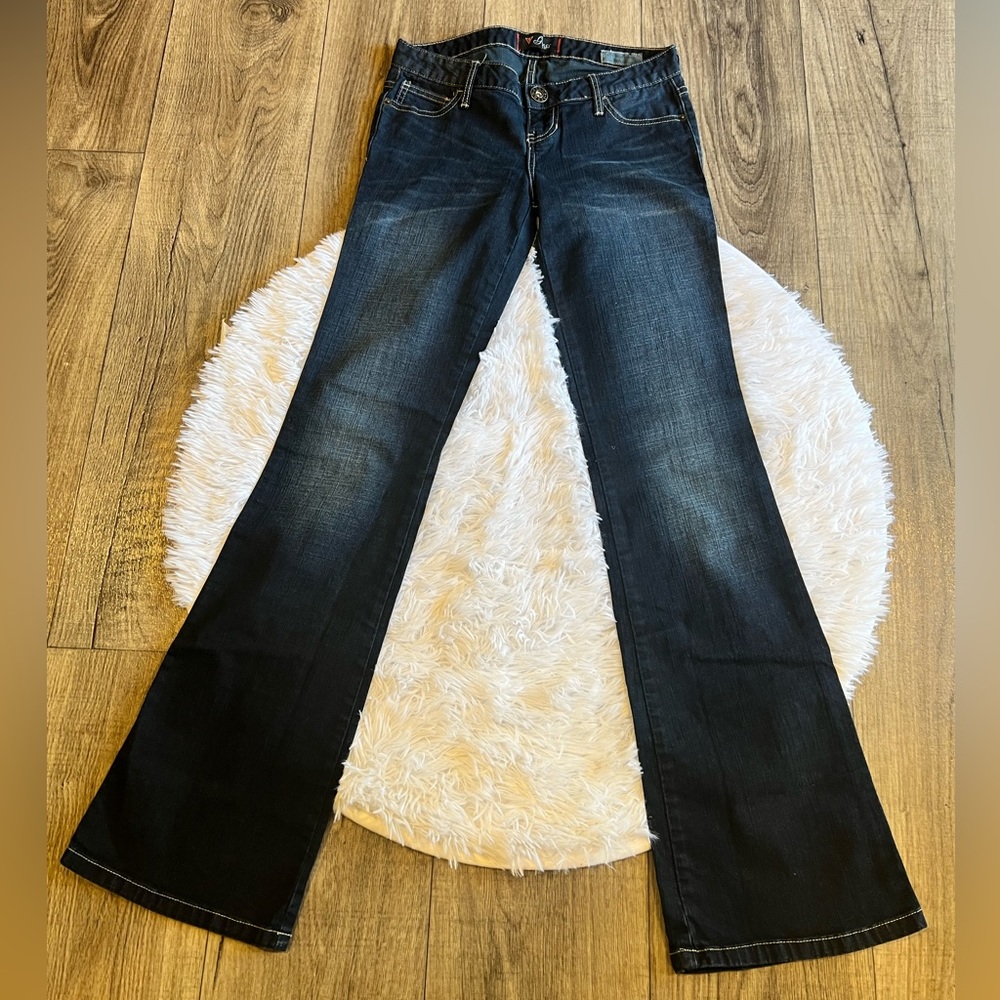 Womens guess jeans size 26 low rise flare